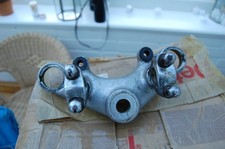 suzuki  T250, T350 TOP FORK  YOKE AND HANDLEBAR BRACKETS GOOD USED