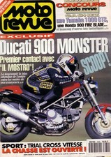 MOTO REVUE 3080 DUCATI M 900