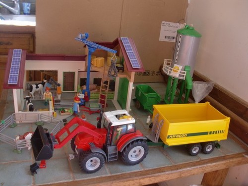 Ferme playmobil 70132 - ferme,