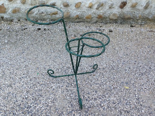 Ancien support pot - , de
