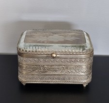 Ancienne Boîte à Bijoux en