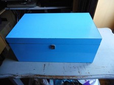 Boîte en bois recouverte de