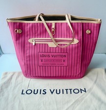 LOUIS VUITTON Sac Neverfull