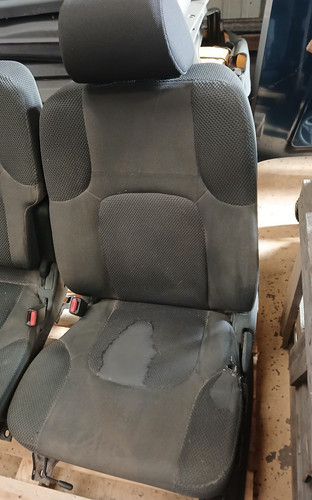 Siège avant gauche - , nissan