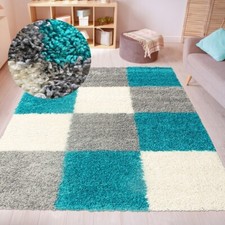 Tapis shaggy moelleux à poils longs avec motif à carreaux turquois
