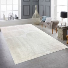 Tapis moderne à poils longs