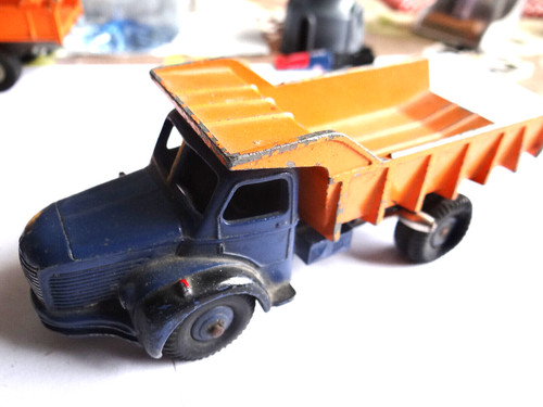 Dinky toys berliet - dinky, benne