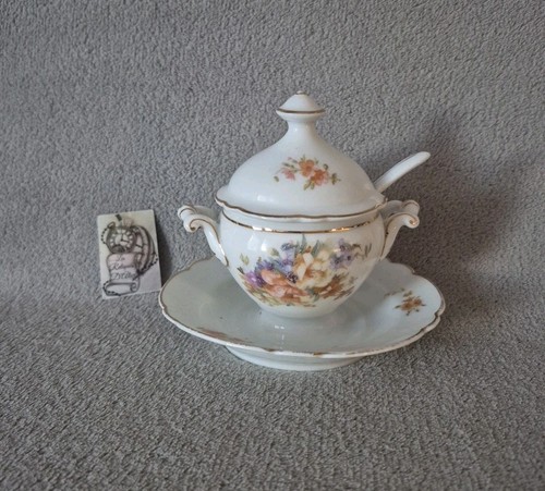 Petite saucière porcelaine - petite, en