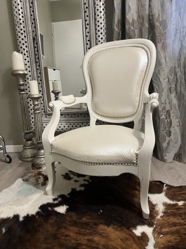 Fauteuil cabriolet époque