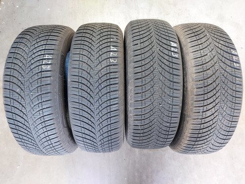 Pneus 235 r18 - 4,