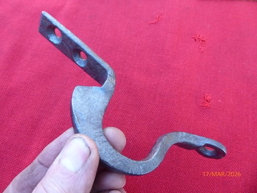 Ancien mentonnet fer forgé - en,