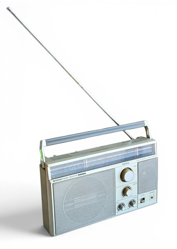 Radiola d2604 radio - -, portable