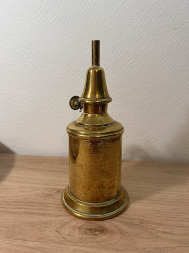 Ancienne lampe pigeon - pigeon, en