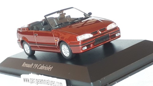 Renault cabriolet bordeaux - 19,