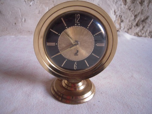 Ancien petit reveil - petit, mécanique