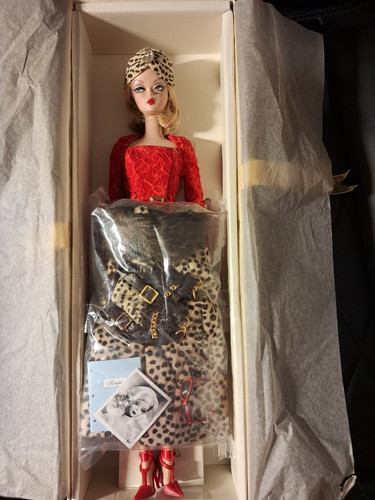 Barbie silkstone red hot - silkstone,