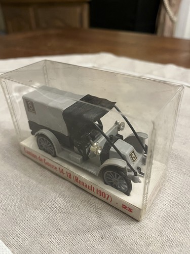 Minialuxe tacot camion - n°23,