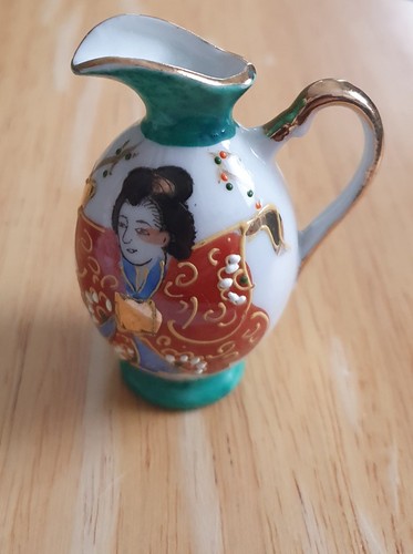 Miniature aiguière porcelaine - miniature,
