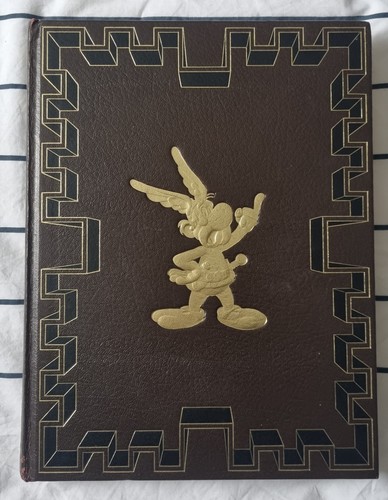 Asterix rombaldi marron - asterix, **