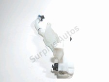 RESERVOIR DE LAVE GLACE AVANT