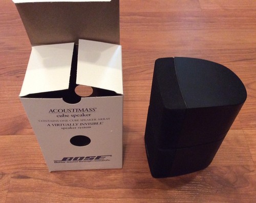 Bose double cube speakers - x,