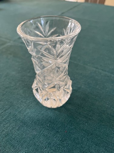 Petit vase taillé cisellé - vase,