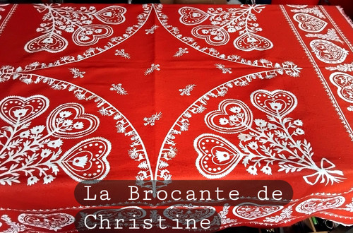 Ancienne nappe surnappe - ancienne, ou