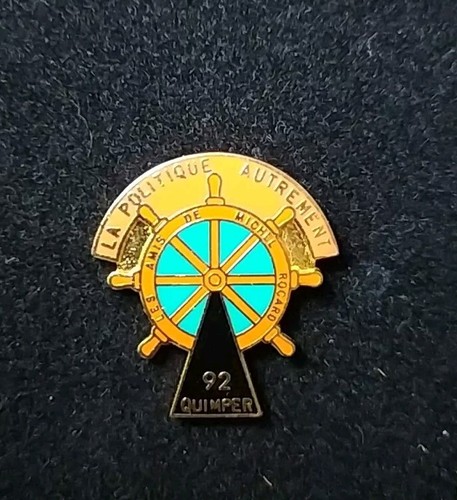 Rare pins politique - rare,