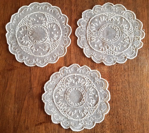 Napperons anciens en - 3,