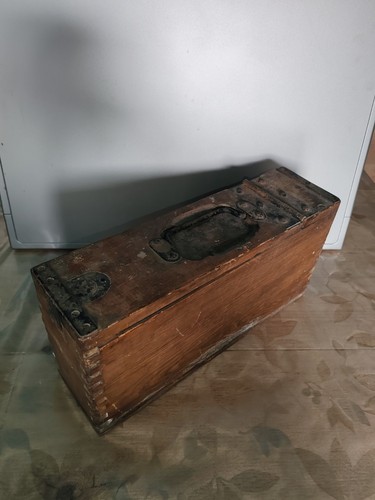 Ancienne caisse mg08 - ancienne,