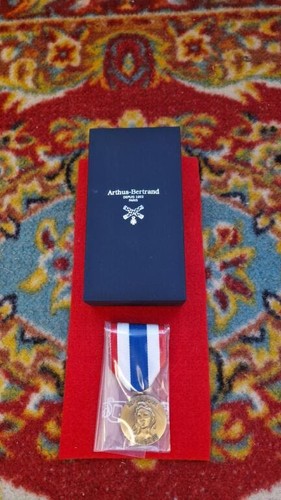 Médaille protection militaire - médaille,