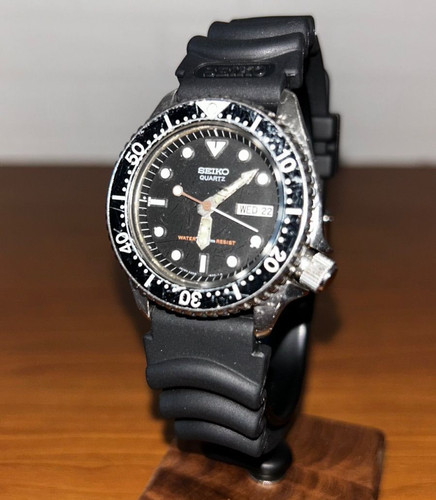 Vintage seiko midsize diver - seiko,