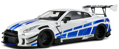 Nissan w liberty - gt-r,