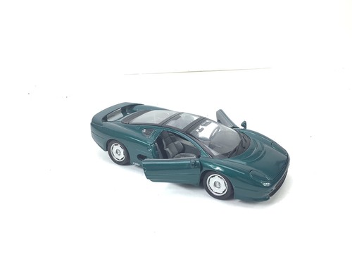 Voiture miniature welly - welly, jaguar