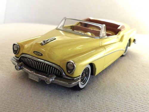 Buick skylark 1953 matchbox - skylark,