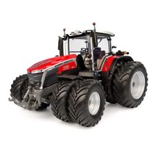 UNIVERSAL HOBBIES - Tracteur