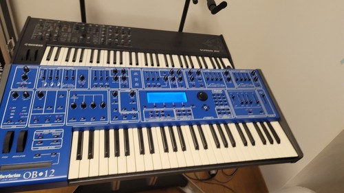 Synthétiseur analogique