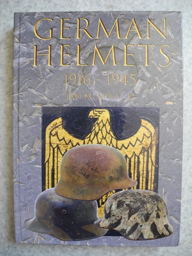 Livre german helmets 1916 - livre,