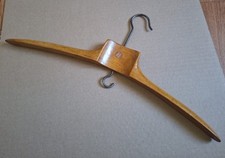 Cintre ancien à col en bois