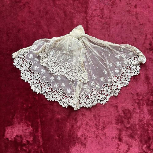 Jabot dentelle tulle - tulle, ancien