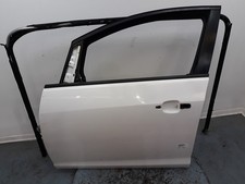 13330765 LEFT FRONT DOOR / 13330765 / 1520660 FOR OPEL ASTRA J SEDAN SELECTIVE