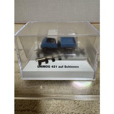BREKINA 1/87 UNIMOG 421 on rails