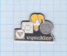 Pin’s Vynckier GE éléphant