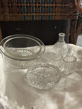 petit lot de verrerie diverses  cendrier dinette et autres...