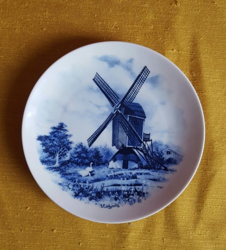 Très belle assiette murale - , en