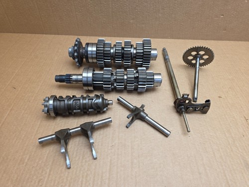 Kawasaki zr800 z800 gearbox - kawasaki,