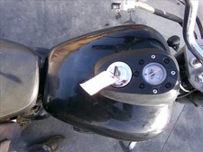 réservoir essence pour DAELIM