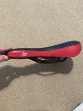 MONGOOSE VELO PADED SEAT RED BLACK OLD SCHOOL BMX GT HUTCH SUPERGOOSE