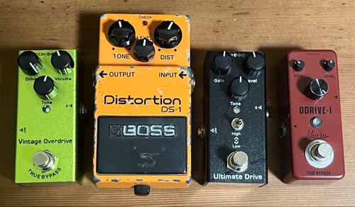 Boss distortion japan - ds-1,