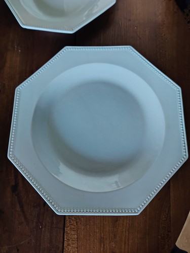 Plat octogonal signé - , creil